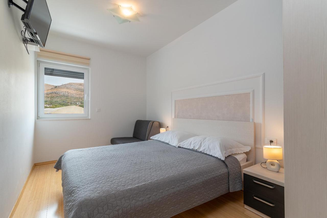 Apartman Lorena Trogir Luaran gambar
